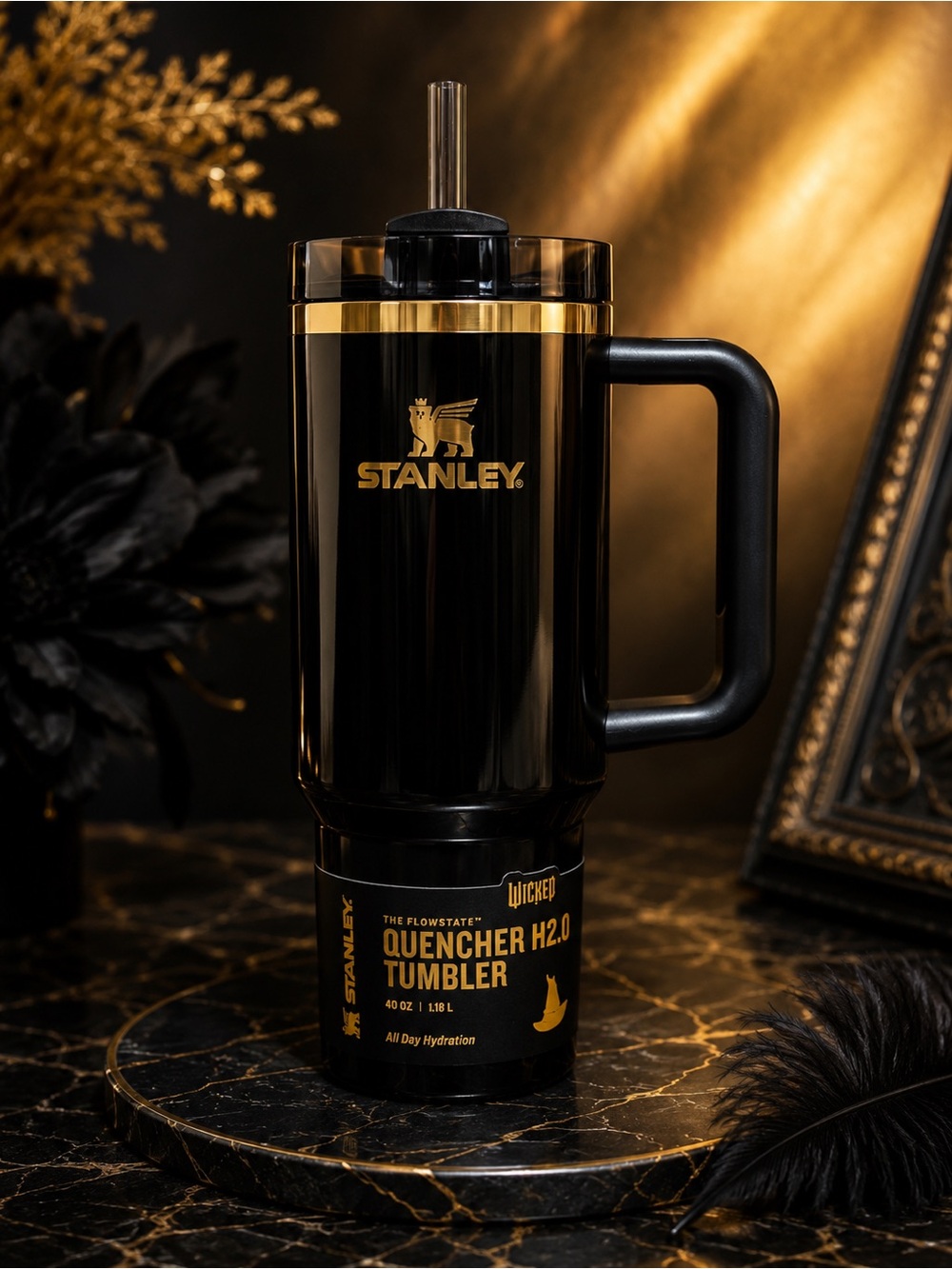 🖤 Black (Elphaba)  NEW Stanley x Wicked Elphaba Quencher H2.0 40 oz Tumbler